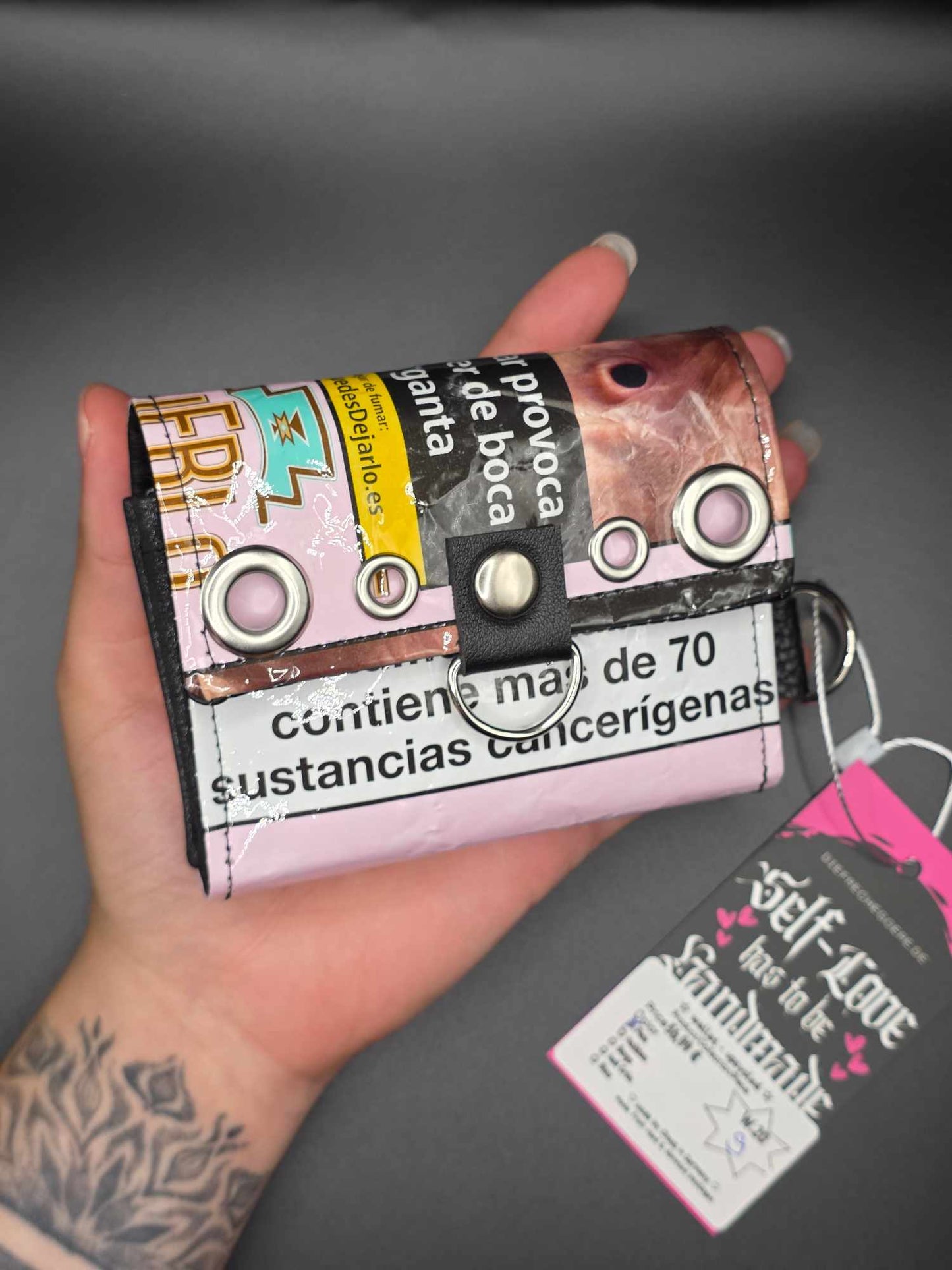 W20.9 wallet - upcycled
