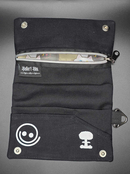 TT11.4 Tabacco pouch, drop acid not bombs