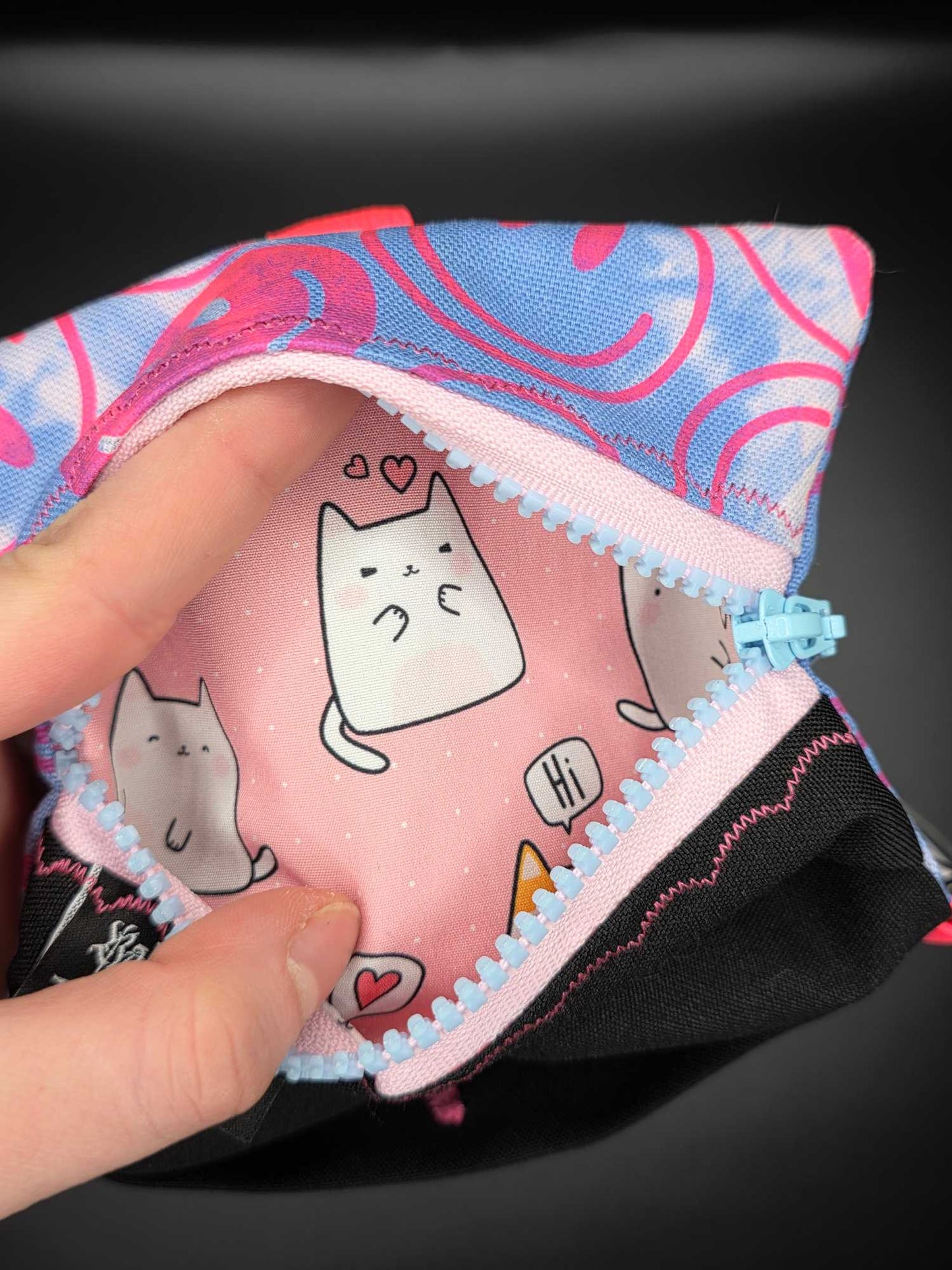 TT9.2 Tabacco pouch, Smileys