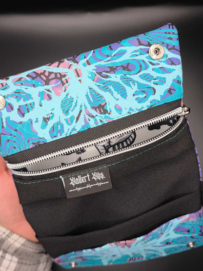 TT9.9 Tabacco pouch, Trippy Butterfly