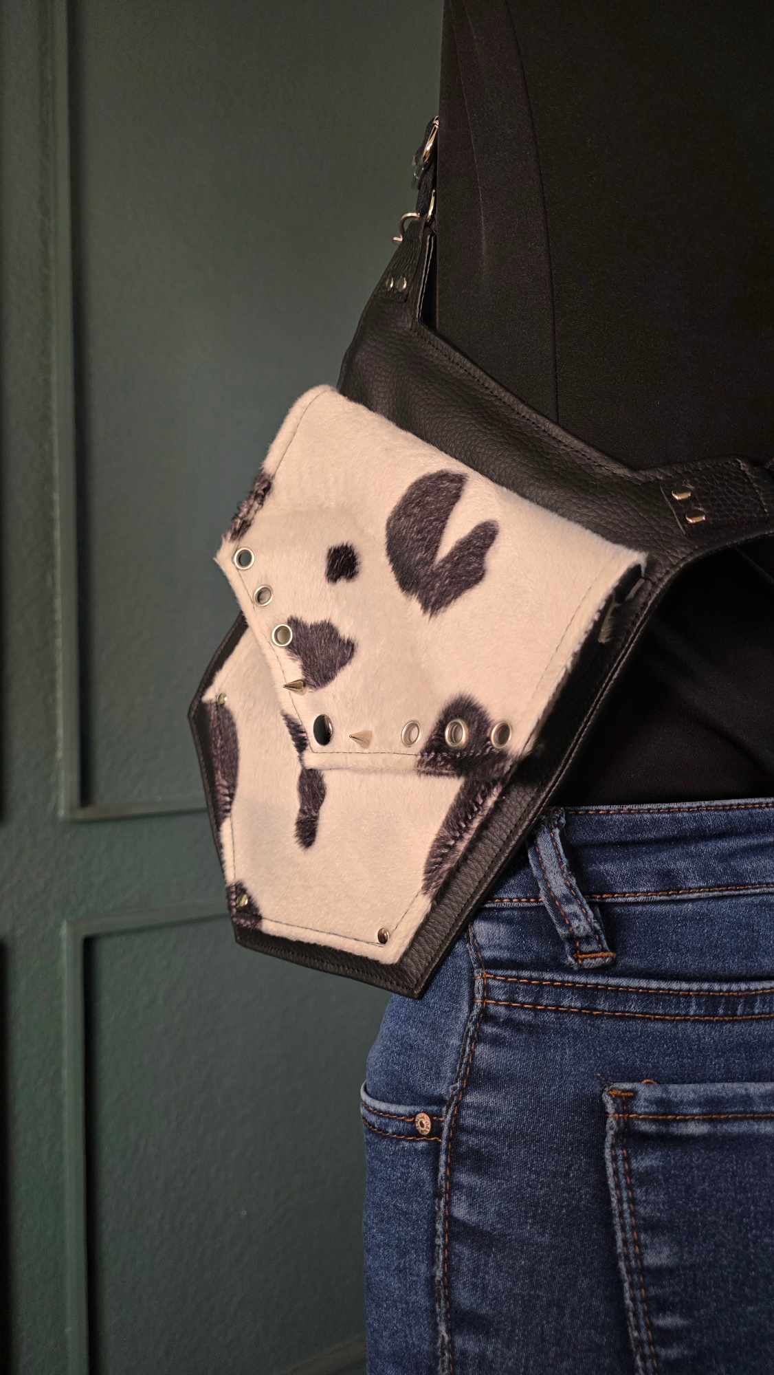 HB1.2 Holster Bag, cow