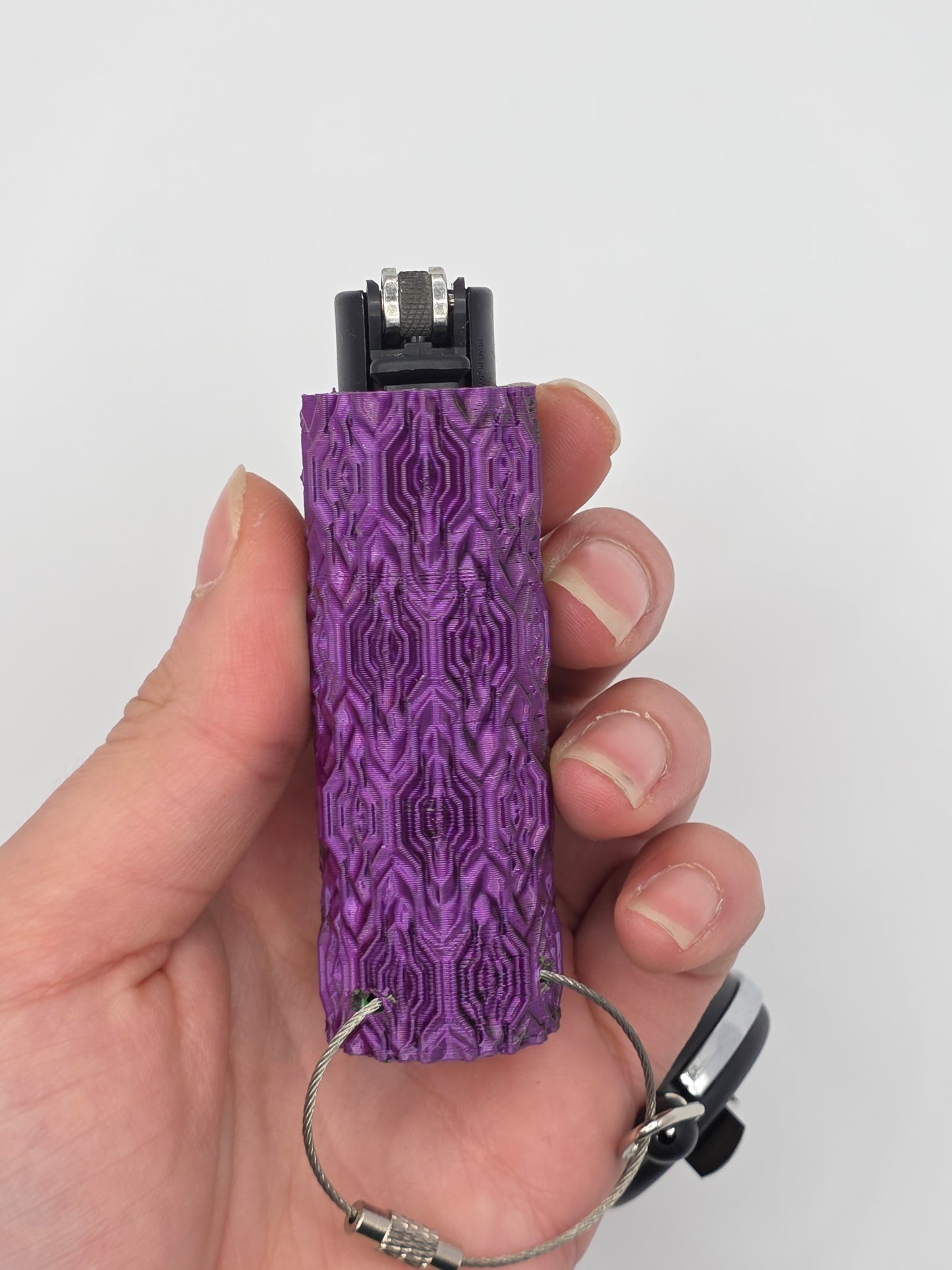 Trippy 3D Feuerzeug, lila - grün - DIE FRECHE GÖRE