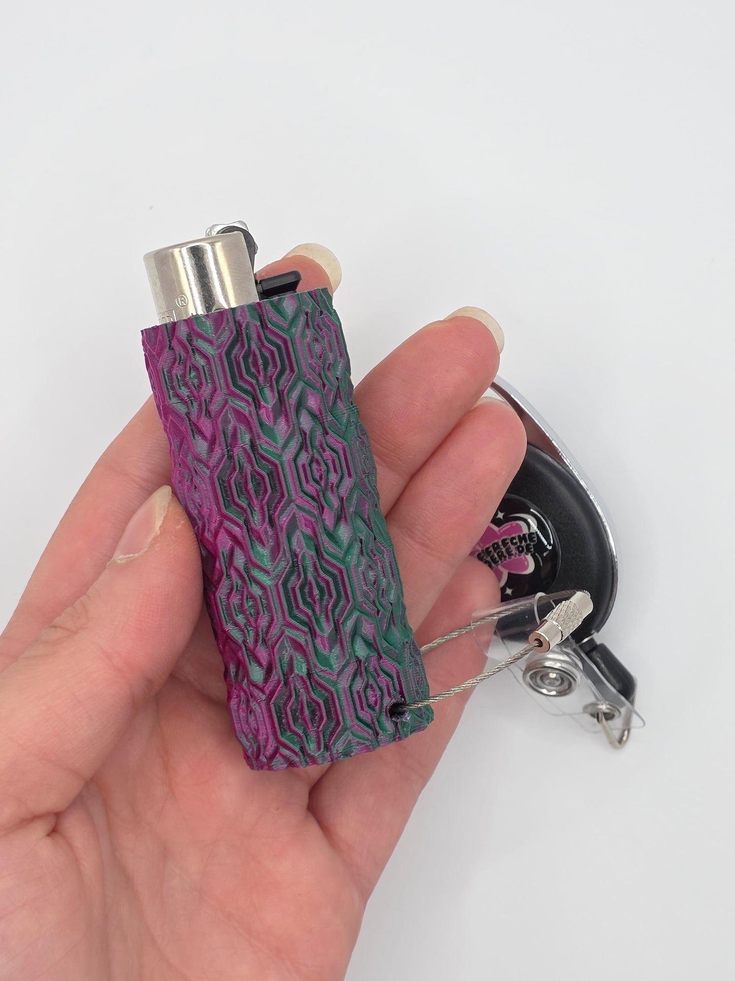 Trippy 3D Feuerzeug, pink - grün - DIE FRECHE GÖRE