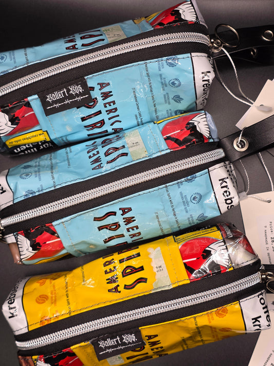 Upcycled Boxy Bag - Pencil Case - DIE FRECHE GÖRE